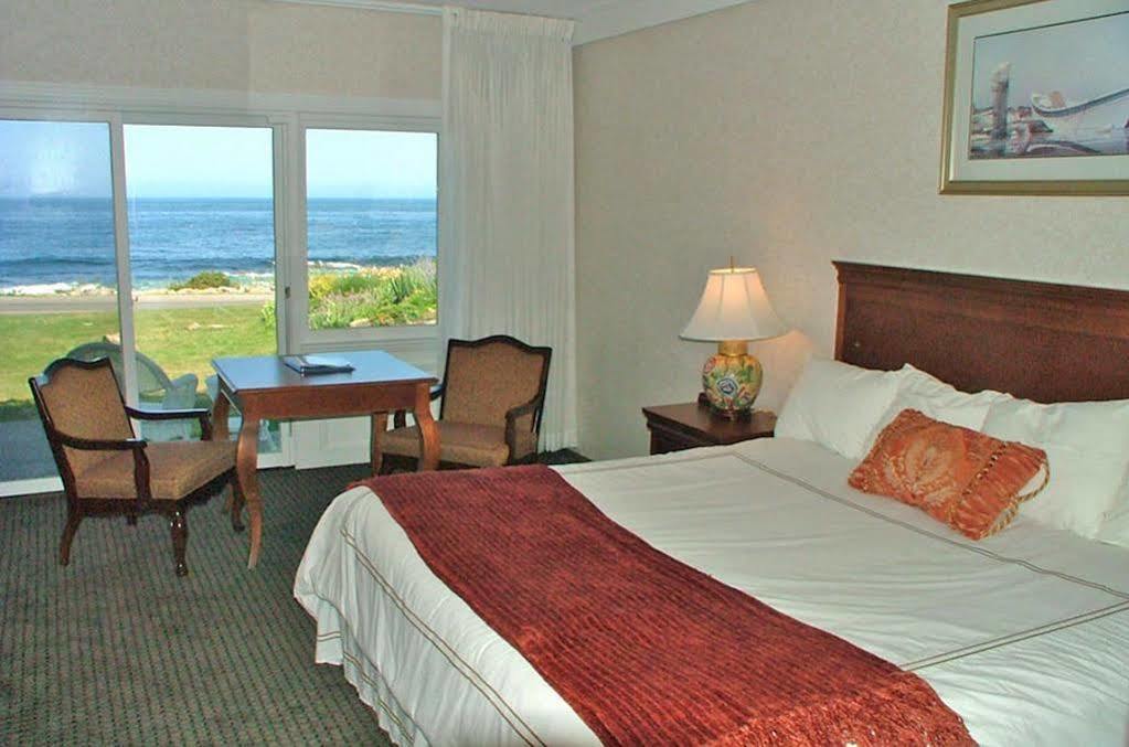 Ocean House Hotel At Bass Rocks Gloucester Bagian luar foto